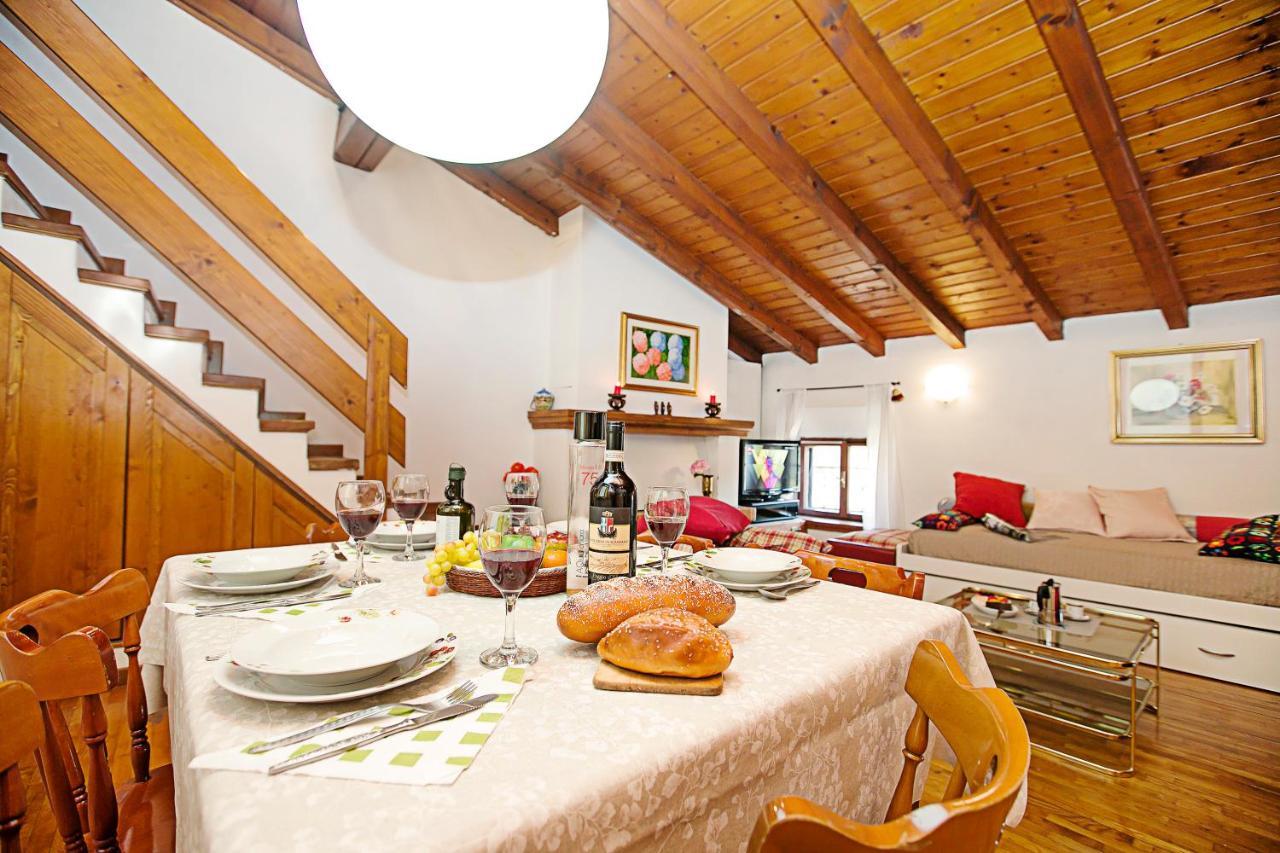 Residenza Rocca Del Lago 2 - Happy Rentals Riva del Garda Eksteriør bilde