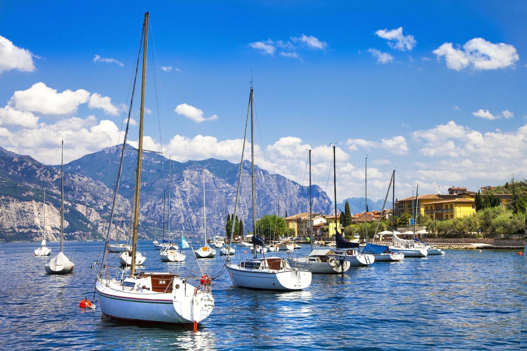Residenza Rocca Del Lago 2 - Happy Rentals Riva del Garda Eksteriør bilde