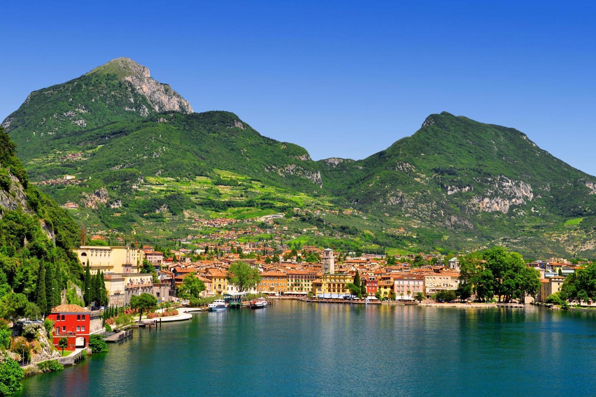Residenza Rocca Del Lago 2 - Happy Rentals Riva del Garda Eksteriør bilde